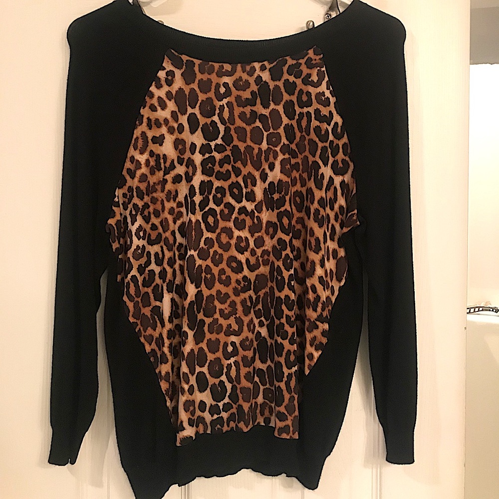 Women’s Cheetah Print Express Blouse